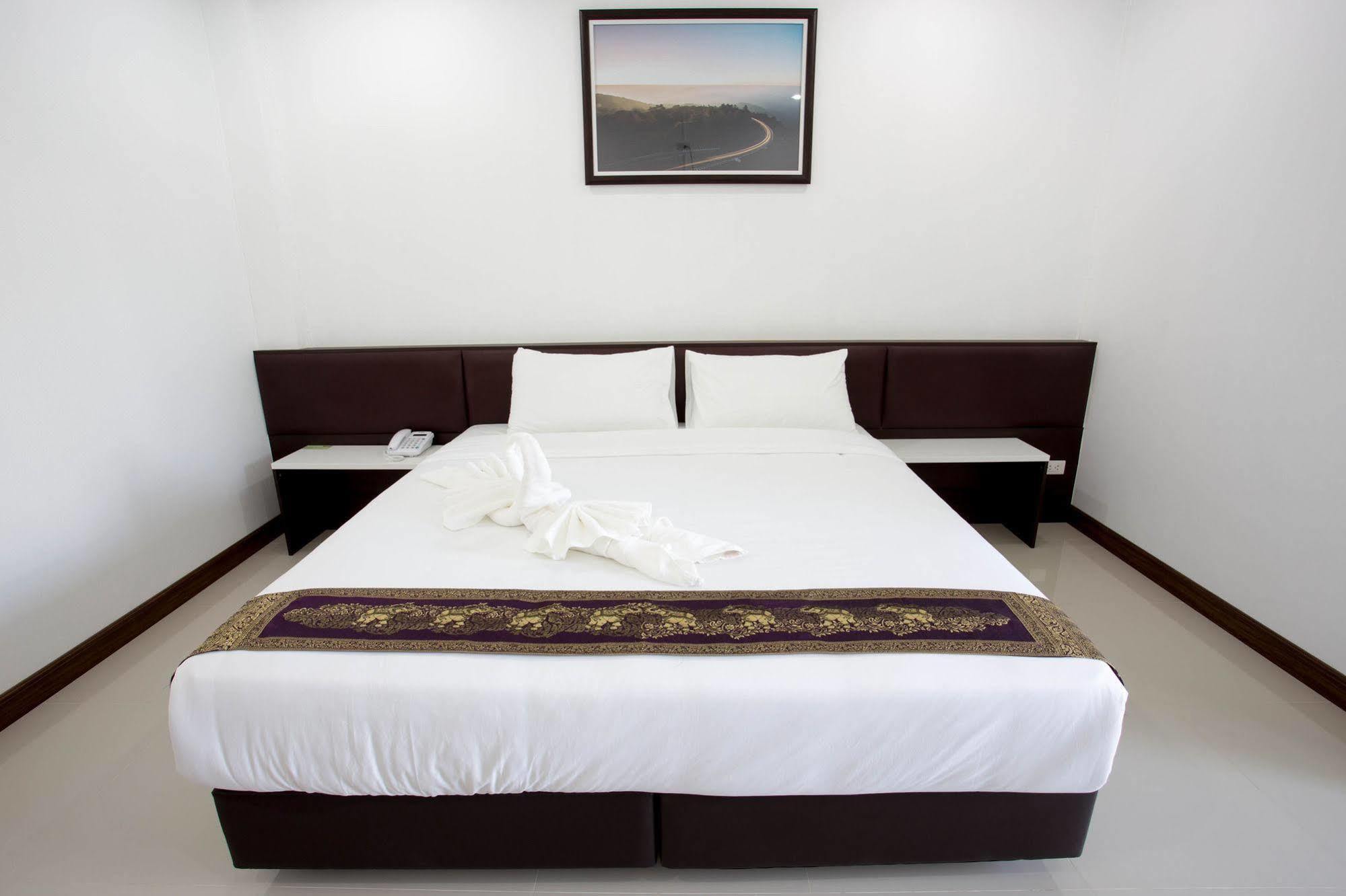 Np Hotel Buriram Ngoại thất bức ảnh